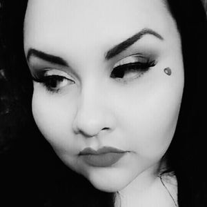 Meet your Posher, Sabrina